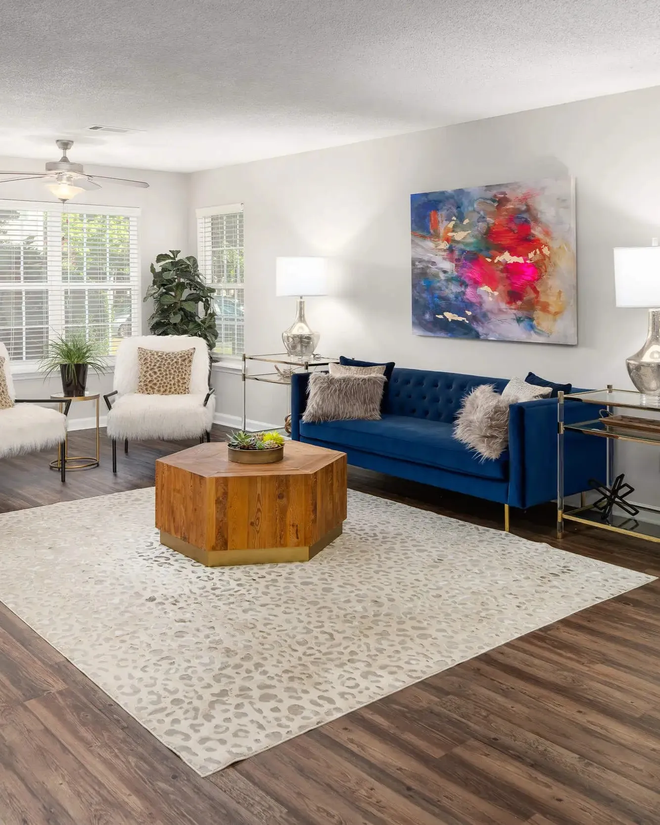 the-mark-7120-marrow-ga-apartments-living-room-1